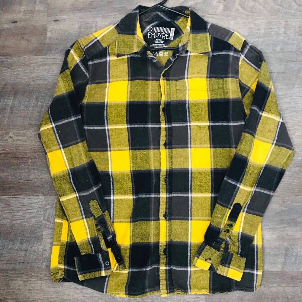 EMPYRE Men’s long sleeve shirt, Sz. Medium